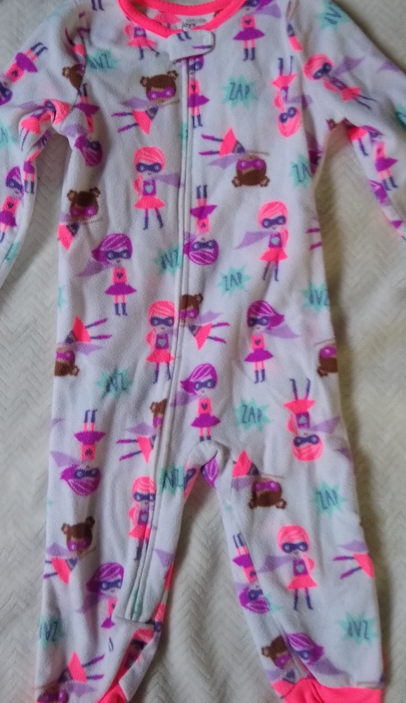 Footless pajamas with supergirls!